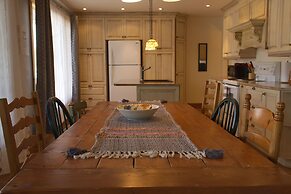 Chalets Le Village Suisse