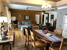 Chalets Le Village Suisse