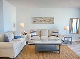 South Seas Tower 2-1001