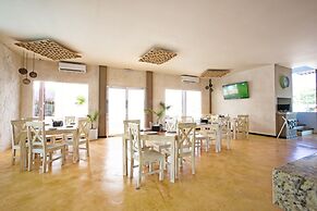 Casa Kaoba Hotel & Suites