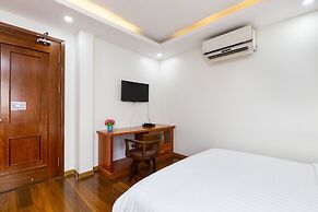 Sunny Hotel and Apartment