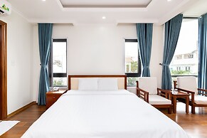 Sunny Hotel and Apartment