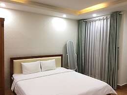 Sunny Hotel and Apartment