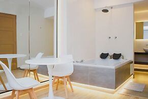 Zentra Hotel