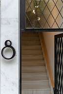 Chandakos 8 Design Apartments