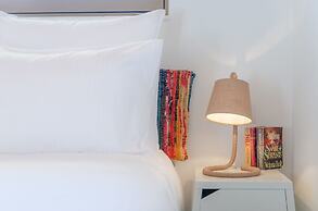 Chandakos 8 Design Apartments