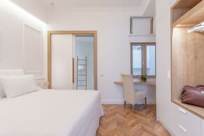 Chandakos 8 Design Apartments