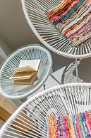 Chandakos 8 Design Apartments