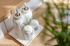 Chandakos 8 Design Apartments