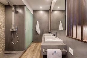 Nastazia Luxury Beach House