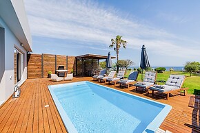 Nastazia Luxury Beach House