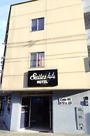 Suites 44 Hotel