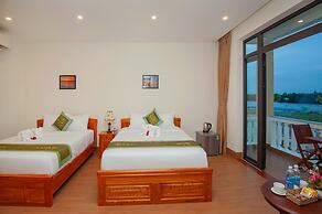 Riverside Sunset Homestay Hoi An