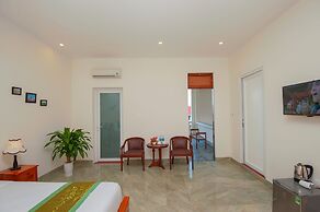 Riverside Sunset Homestay Hoi An