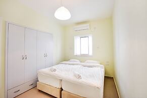 Gordon Beach Luxury PRK Stay at My Place