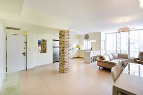 Gordon Beach Luxury PRK Stay at My Place