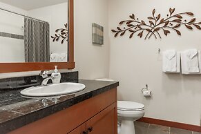 Village #3310 Lincoln House