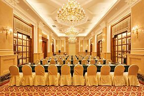 Ramada Plaza by Wyndham Anshun