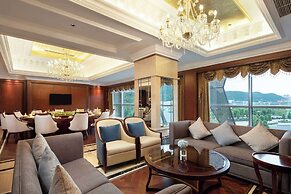 Ramada Plaza by Wyndham Anshun