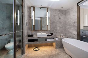 Ramada Plaza by Wyndham Anshun