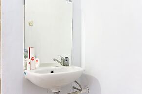 OYO 801 Hansa Homestay