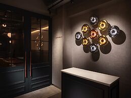 THE LIVELY OSAKA HONMACHI