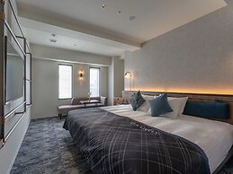 THE LIVELY OSAKA HONMACHI