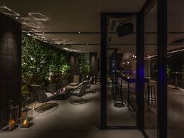 THE LIVELY OSAKA HONMACHI