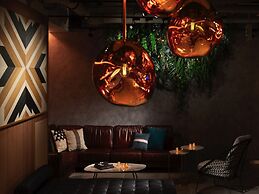 THE LIVELY OSAKA HONMACHI