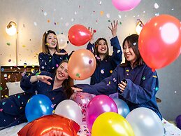 THE LIVELY OSAKA HONMACHI