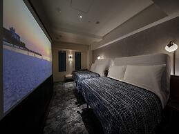 THE LIVELY OSAKA HONMACHI