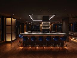 THE LIVELY OSAKA HONMACHI