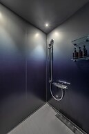 THE LIVELY OSAKA HONMACHI