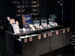 THE LIVELY OSAKA HONMACHI