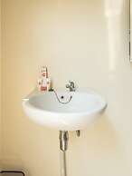 OYO Collection O 935 Bongo Residence