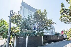 OYO Collection O 935 Bongo Residence