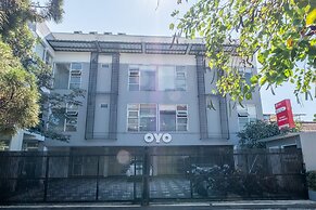 OYO Collection O 935 Bongo Residence