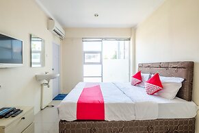 OYO Collection O 935 Bongo Residence