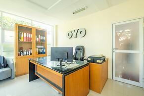 OYO Collection O 935 Bongo Residence