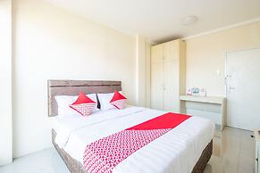 OYO Collection O 935 Bongo Residence