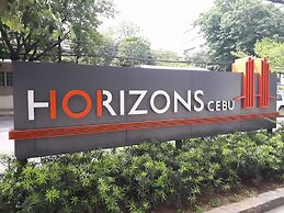 Versteeg Vacations - Horizons 101
