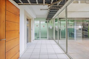 Collection O 818 Micasa Residence