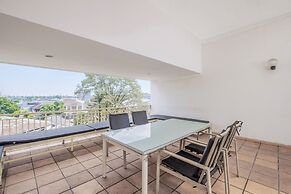 Collection O 818 Micasa Residence