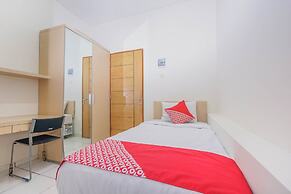 Collection O 818 Micasa Residence