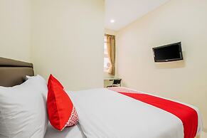 Collection O 818 Micasa Residence