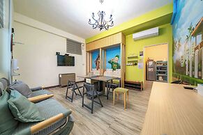 Chikan Fun Guesthouse