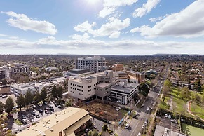 Avani Melbourne Box Hill Residences