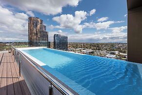 Avani Melbourne Box Hill Residences