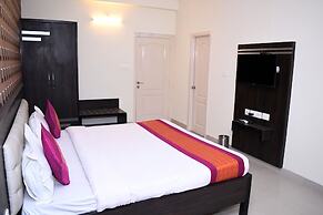 Ganga Darshanam Guest House