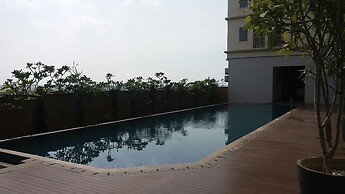 Tamansari Mahogany Apartment